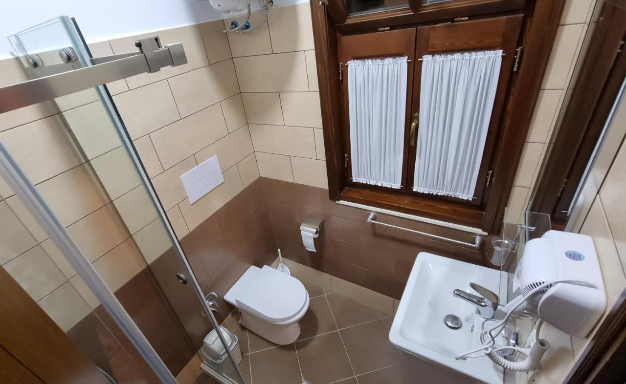 Master Hotel Берат Екстер'єр фото