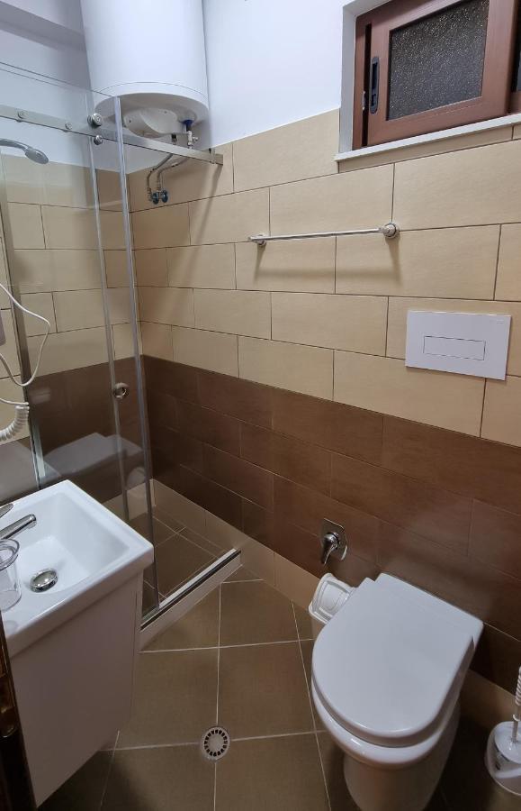 Master Hotel Берат Екстер'єр фото