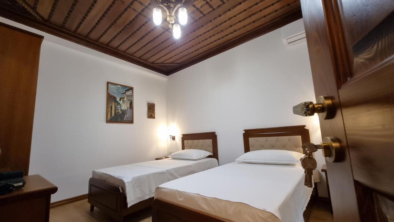 Master Hotel Берат Екстер'єр фото